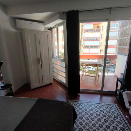 Flat2 Studio 150M From The Beach With Pool Torre Del Mar Extérieur photo